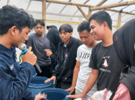 Inovasi Berbasis Teknologi, Tim PPK Ormawa BEM FPIK IPB Gelar Pelatihan Sistem RAS dan Akuaponik di Desa Ciampea Udik