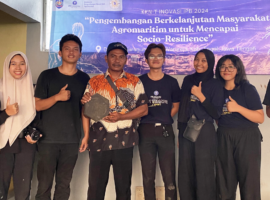 Mahasiswa KKNT Inovasi IPB University Tawarkan Inovasi Pengolahan Sampah Plastik dengan Ecobrick Paving Block