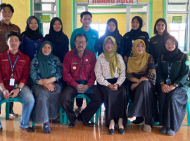 Sekolah Keluarga Berkualitas IPB University Tekankan Konsep Pentingnya Ketahanan Keluarga di Desa Cibanteng