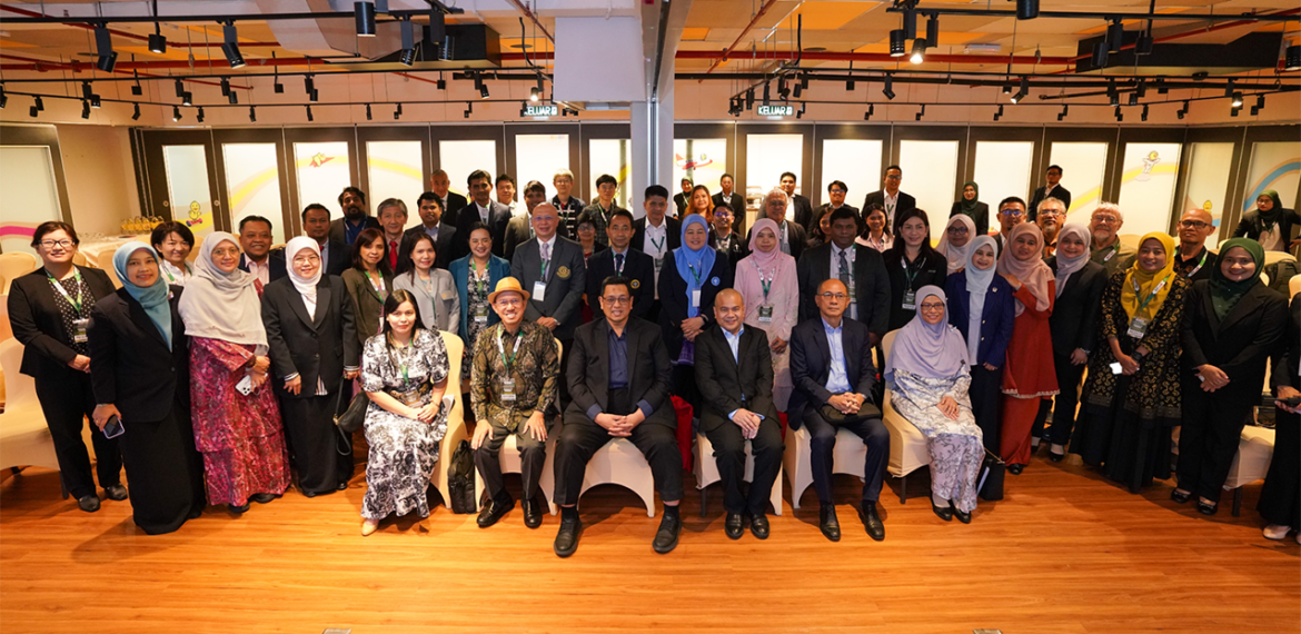 Delegasi Sekolah Pascasarjana IPB University Hadiri UC Faculty Forum di Universiti Putra Malaysia