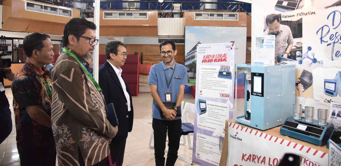 Pameran Peralatan Laboratorium Ajang Perkenalkan Fasilitas Riset Unggulan IPB University