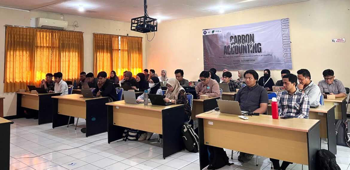 Forma IPH dan PT Cedar Karyatama Lestarindo Gelar Pelatihan Carbon Accounting untuk Mahasiswa IPB Unive