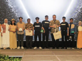 Pusat Studi Sawit IPB University Kenalkan Manfaat dan Inovasi Sawit Lewat Seminar dan Fashion Show