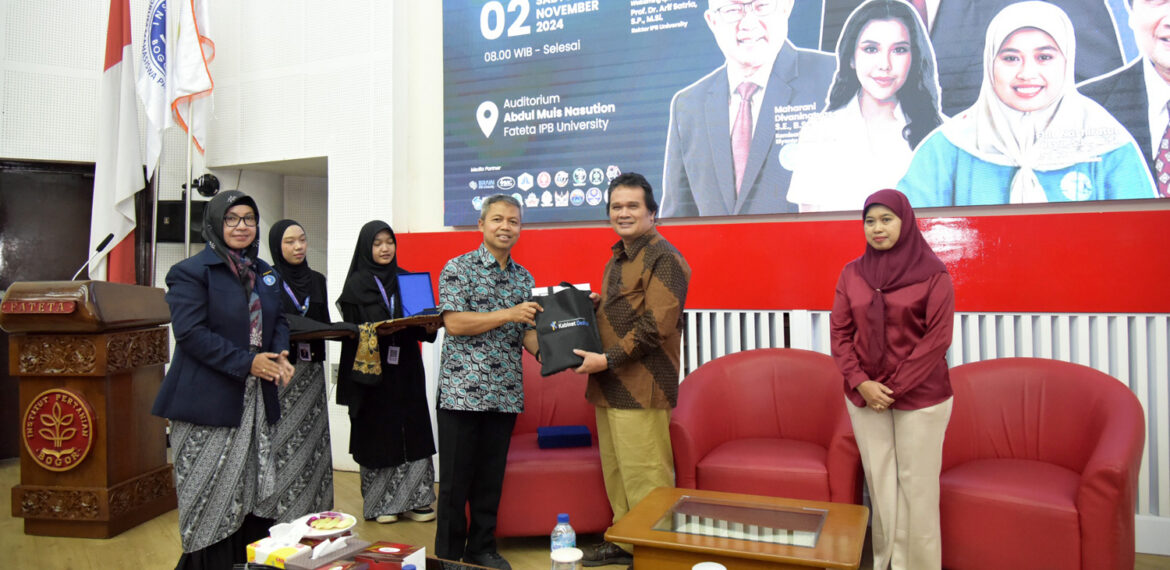 Forum Wacana IPB University Gelar Seminar Nasional Transformasi Digital dalam Ekonomi