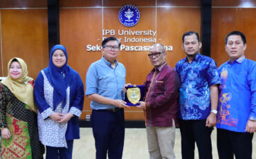 SPs IPB University Terima Kunjungan Untirta Bahas Pengelolaan Manajemen dan Penerimaan Mahasiswa Baru