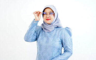 Inspiratif, Mengenal Sosok Prof Asadatun Abdullah, Guru Besar Perempuan Termuda Saat Ini di IPB University