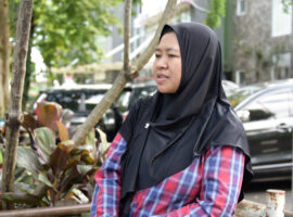 Cerita Ibu Kantin BNN, Rela Libur Jualan Demi Dampingi Anak UTBK-SNBT Kalau Lulus, Saya Siap Berhenti Kerja untuk Dampingi Kuliah