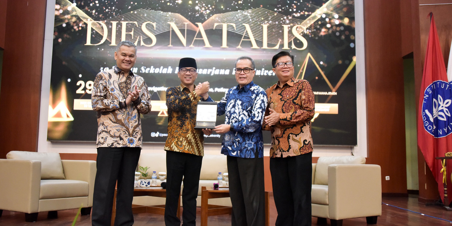 Minister of Villages Yandri Susanto Invites IPB University to Create Farmer CEOs in 75 Thousand Villages