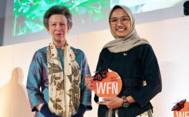 Rahayu Oktaviani, Alumni IPB University yang Dedikasikan Hidupnya Meneliti Owa Jawa hingga Meraih Whitley Award 2025