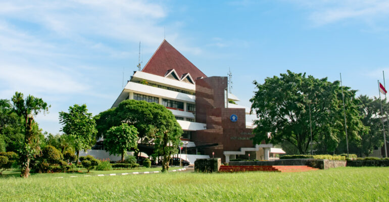 Perjalanan Panjang Tim IPB Bawa Jurnal Pengelolaan Hasil Perikanan Indonesia Terindeks Scopus