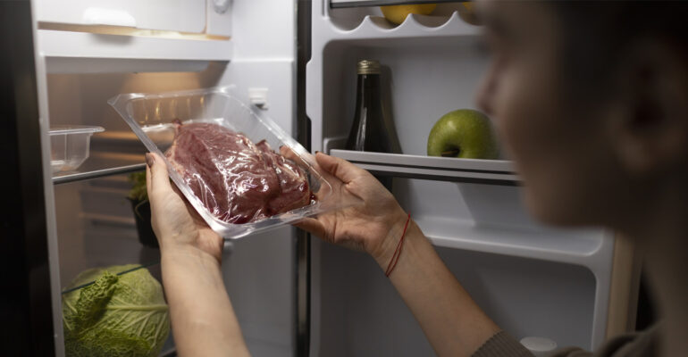 Guru Besar Teknologi Pangan IPB University Bagikan Tips Aman Simpan Daging dalam Freezer, Ada Suhu Idea