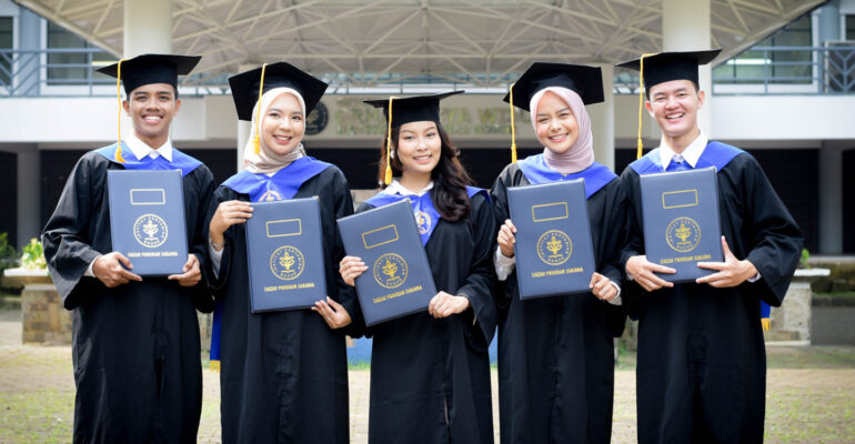 Anda Mahasiswa Ini Tips Jitu Lulus Tepat Waktu