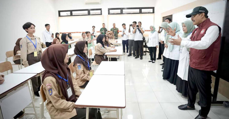 Banyak Siswa dan Guru Mundur dari Sekolah Rakyat, Pakar IPB University Beri Masukan Ini
