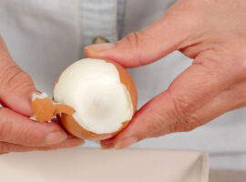 Kenapa Telur Rebus Sulit Dikupas Dosen IPB University Urai Sejumlah Alasannya