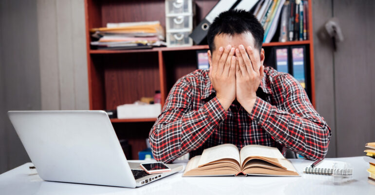 Peduli pada Mahasiswa Baru, Konselor IPB University Bagikan Tips Atasi Homesick Jadikan Rindu sebagai Energi