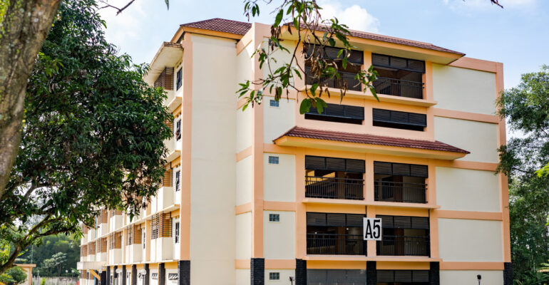 Sebanyak 2.350 Mahasiswa Baru IPB University Telah Masuk Asrama Kampus 2