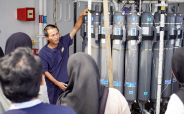 LRI i-MAR IPB University Adakan Scientific Joy Cruise di Atas Kapal Riset Tan Kah Kee