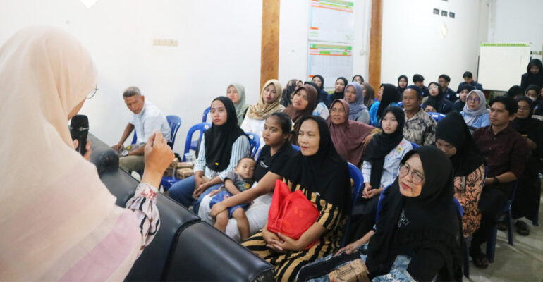 Forum Wacana IPB University Resmi Mulai Program Pengembangan Desa Wisata Purwasari