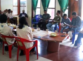 ekspedisi-aswara-ohoidertutu-lawalata-ipb-university-teliti-harmoni-adat-dan-konservasi-penyu-belimbing