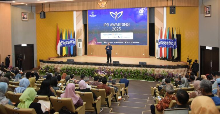 ipb-awarding-2025-rektor-tekankan-tiga-kunci-keberhasilan-inovator