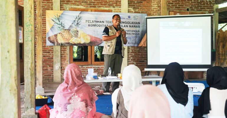 ipb-university-latih-petani-purbalingga-olah-komoditas-gula-semut