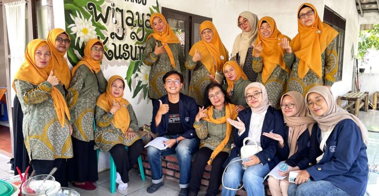 mahasiswa-ipb-university-teliti-aksesibilitas-lansia-terhadap-layanan-publik-digital-di-kota-bogor