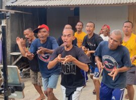 mahasiswa-ipb-university-teliti-fenomena-joget-sadbor-pada-masyarakat-petani-desa-bojongkembar