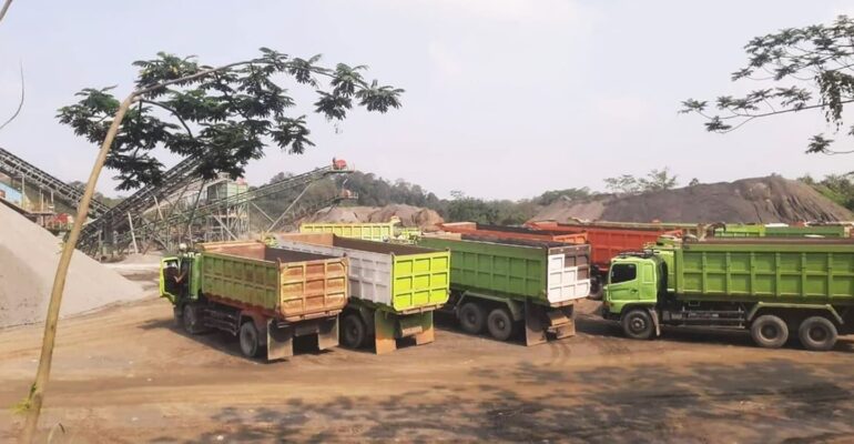 pro-kontra-penutupan-tambang-parung-panjang-ini-pandangan-sosiolog-ipb-university