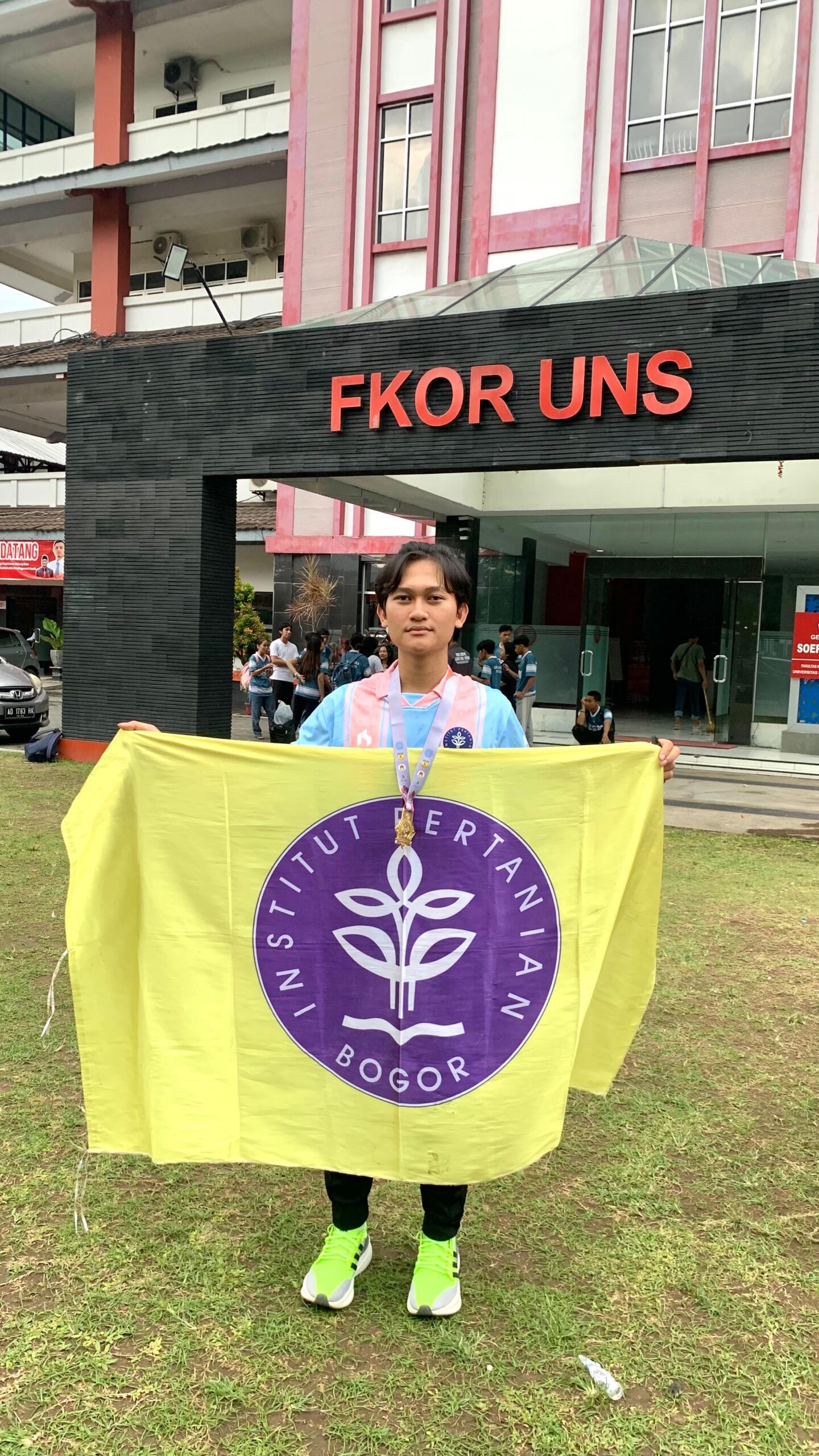 Agim Ardiansyah_A2401231037_Juara 1 Kumite Mahasiswa -67kg Putra