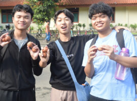 GERAKAN SEDEKAH PROTEIN