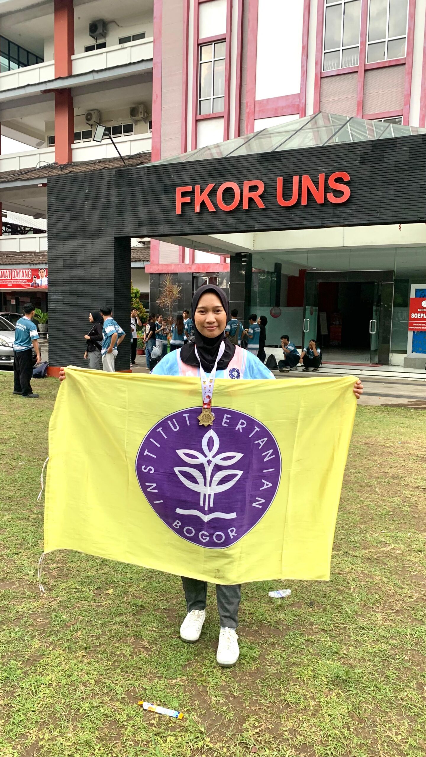 Windy Aprilyani Nusassaray_H2401251057_Juara 1 Kumite Mahasiswa -68kg Putri