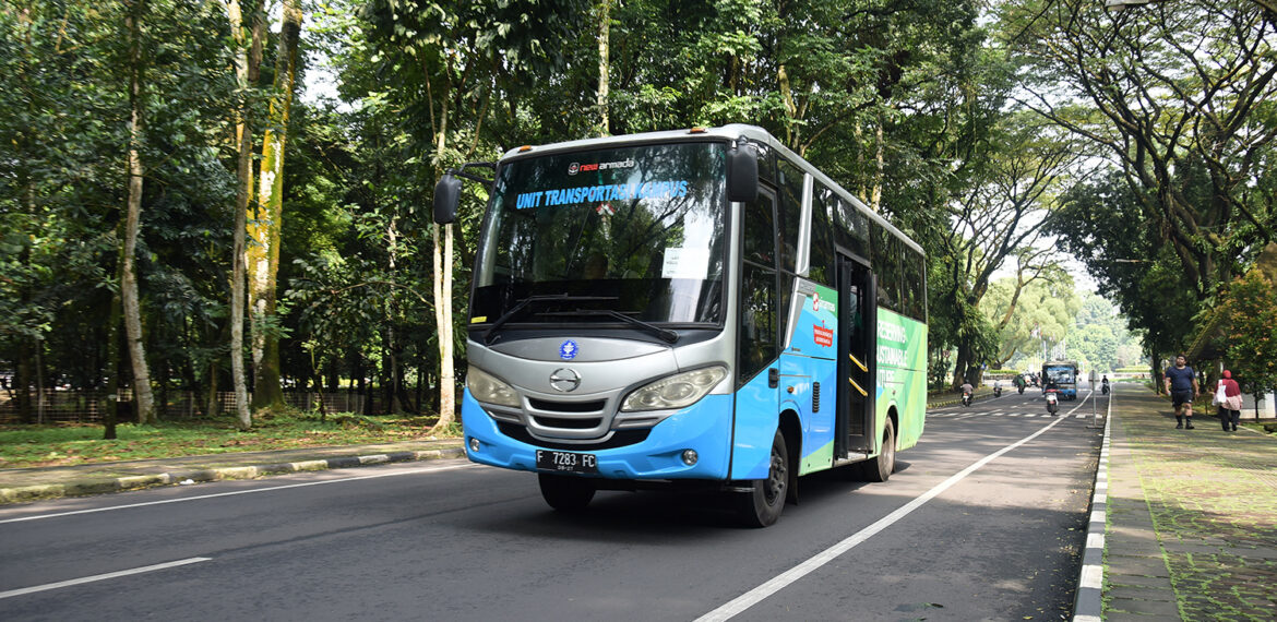 bus kampus