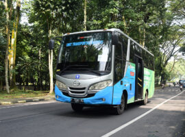 bus kampus