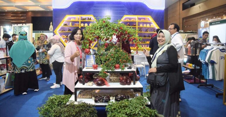hadir-kembali-ipb-university-berikan-kontribusinya-pada-event-agrinex-expo-2025