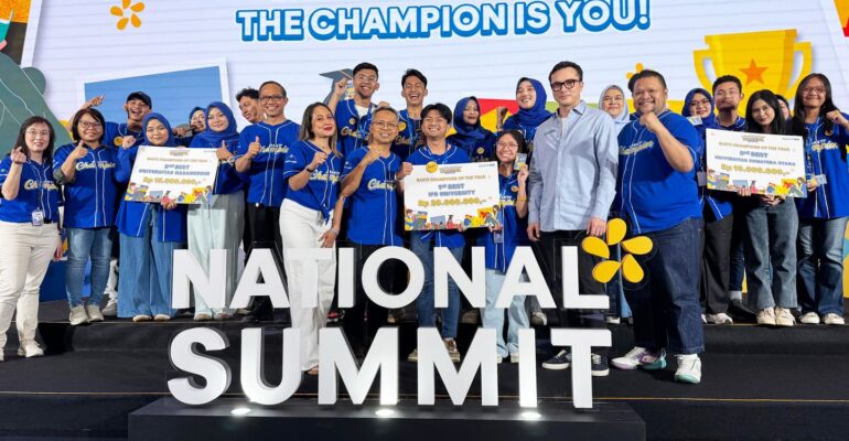 mahasiswa-ipb-university-raih-empat-penghargaan-di-national-summit-beasiswa-bakti-bca-2025