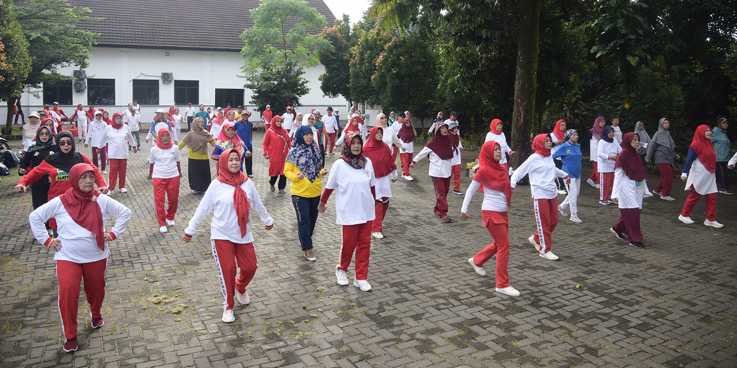 Buka Pagi Semangat dengan Senam Jantung Sehat