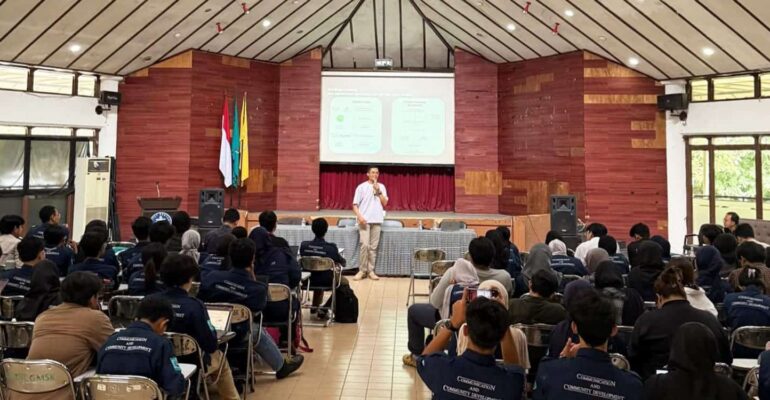 coo-eiger-adventure-land-berbagi-cerita-dengan-mahasiswa-skpm-ipb-university