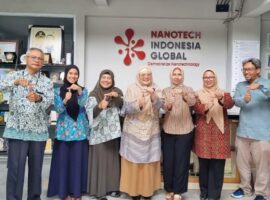 guru-besar-ipb-university-beri-masukan-pengembangan-produk-nano-serum-wajah-berbasis-alam