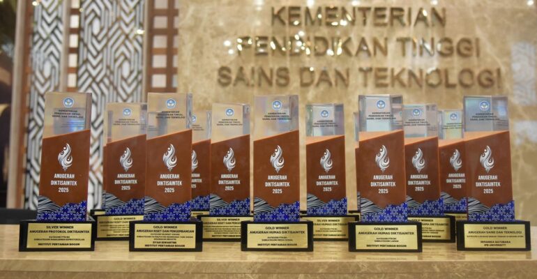 ipb-university-borong-16-penghargaan-di-anugerah-diktisaintek-2025