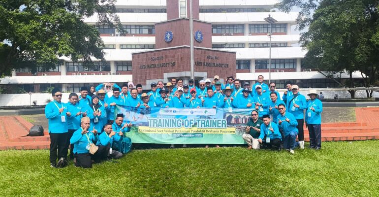 ipb-university-dan-bank-indonesia-tingkatkan-kapasitas-pengelolaan-wakaf-pesantren-se-indonesia