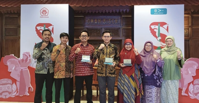 ipb-university-raih-tiga-penghargaan-komunikasi-dalam-ajang-public-relations-excellence-awards-prea-2025