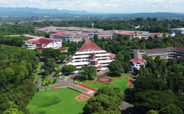 ipb-university-ringankan-ukt-mahasiswa-terdampak-bencana-sumatra