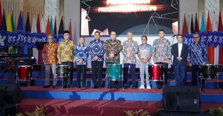 pesta-rakyat-alumni-ipb-pulang-kampus-2025-momentum-konsolidasi-alumni-kuatkan-kampus-berdampak