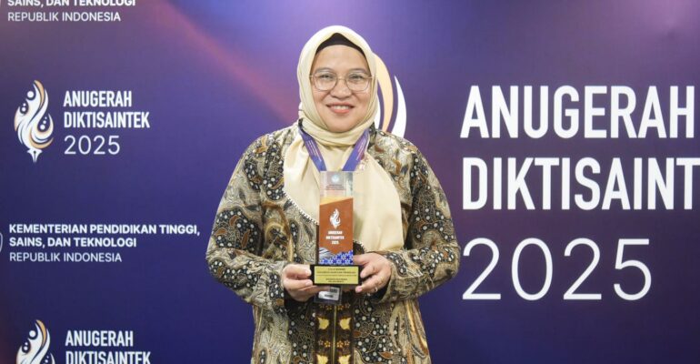 prof-irmanida-batubara-peneliti-ipb-university-raih-gold-winner-ilmuwan-senior-terbaik-di-bidang-stem