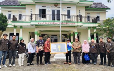 sumbangsih-untuk-desa-petir-tangguh-bencana