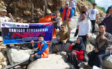 instalasi-pipa-dari-arm-ha-ipb-university-rampung-1-300-warga-salareh-aia-timur-kini-bisa-akses-air-bersih