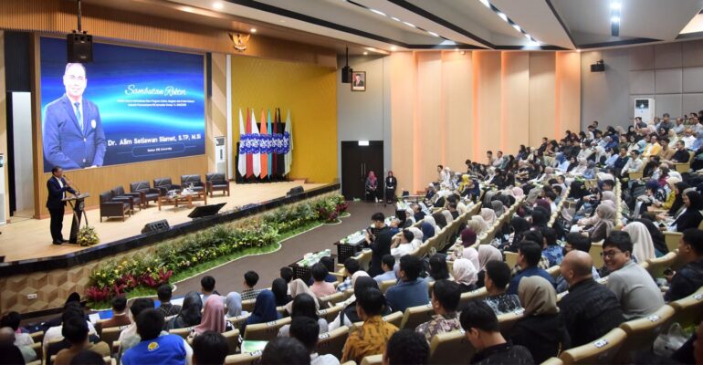 pakar-ai-ipb-university-buka-wawasan-mahasiswa-baru-pascasarjana-tentang-pertanian-cerdas-dan-riset-interdisiplin.jpg
