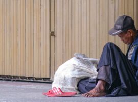 prof-irfan-syauqi-beik-model-cibest-jadi-instrumen-baru-penilaian-kesejahteraan-berbasis-maqashid-syariah.jpg (1)