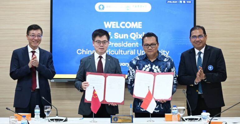 ipb-university-dan-cau-perkuat-sinergi-global-melalui-moa-dan-pendirian-pusat-riset-unggulan.jpg