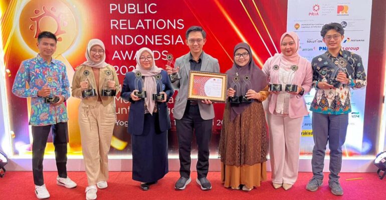 PR Indonesia Anugerahkan IPB University sebagai Institusi Teladan Kehumasan di PRIA 2026